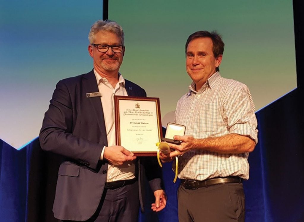 Vice President, Dr Ben Bopp, awarding Dr David Watson the RANZCOG Conspicuous Service Medal.