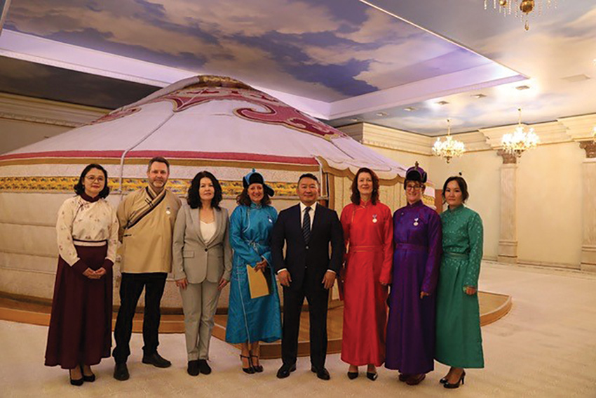 Four Australian doctors receiving Silver Friendship medal (Nairamdal). From left: Dr Davaajav Unurjargal, Dr Philip Popham, G.Bayasgalan, Dr Kym Jansen, Kh.Battulga (Mongolian President),Dr Emma Readman, Dr Samantha Hargreaves, Z.Munkh-Od.